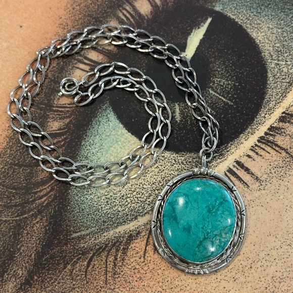 Huge Vintage Old Pawn Sterling Silver and Turquoise Oval Pendant Necklace - Picture 2 of 5